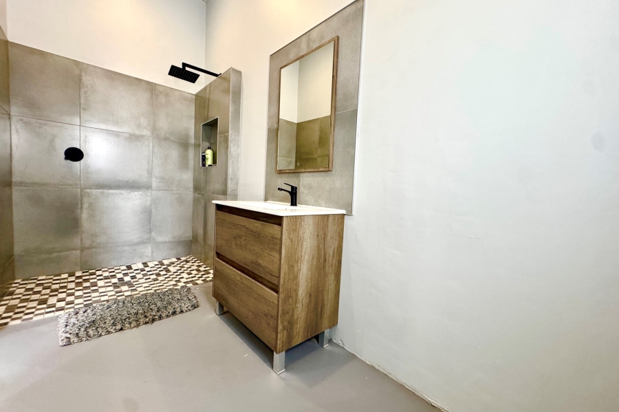 4 Bedroom Property for Sale in Olifantskop Western Cape